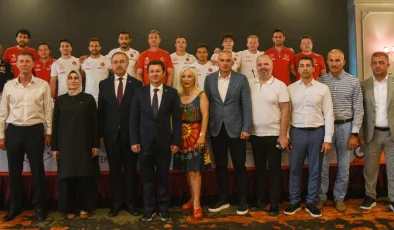 Artistik Cimnastik Milli Takımı Olimpiyat Oyunları’nda Madalya Hedefliyor