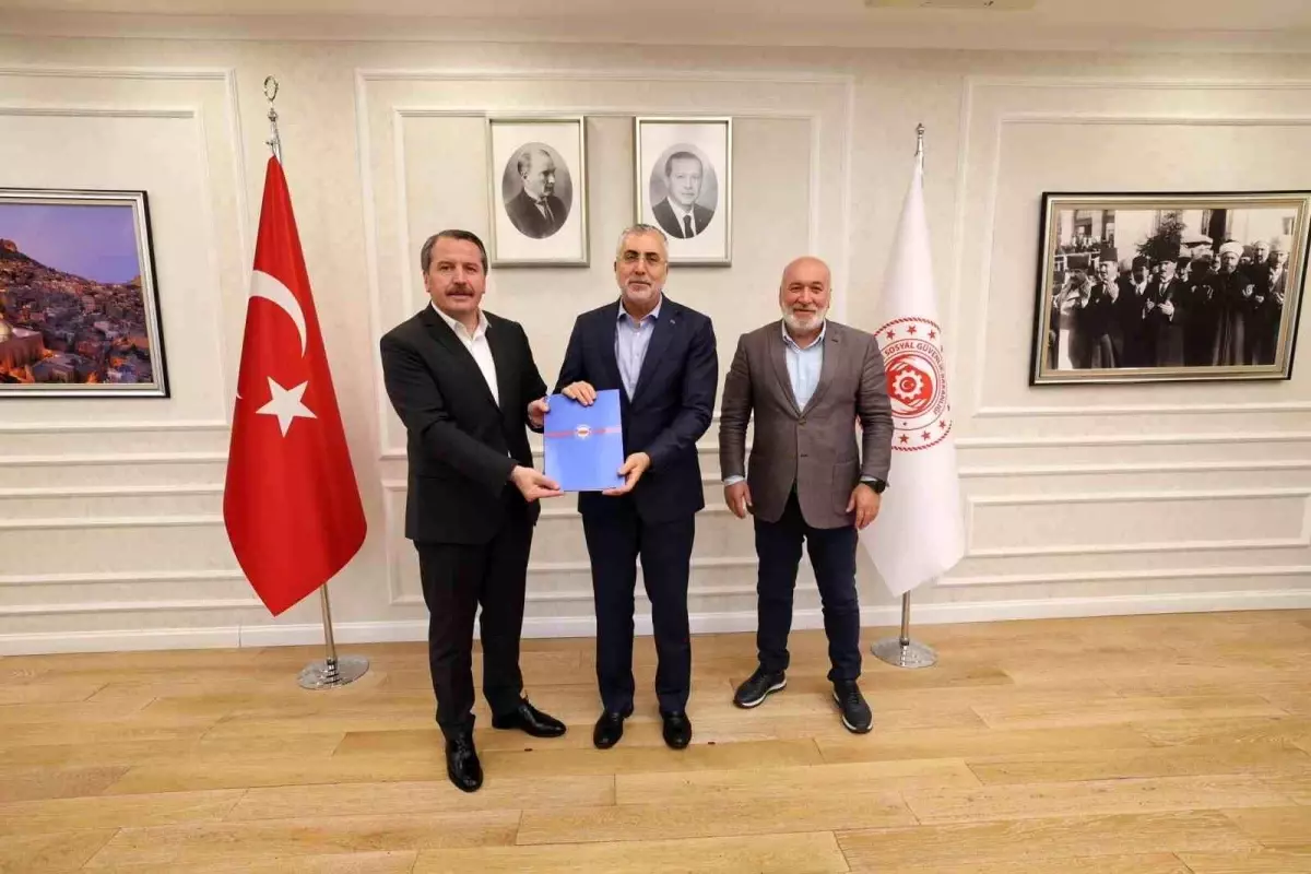 Bakan Işıkhan’dan Memur-Sen ile Toplu Sözleşme Görüşmesi