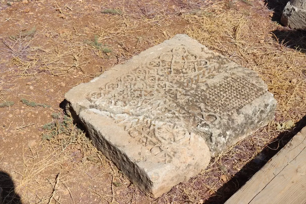 Perre Antik Kenti’nde 10 tarihi eser sergilendi