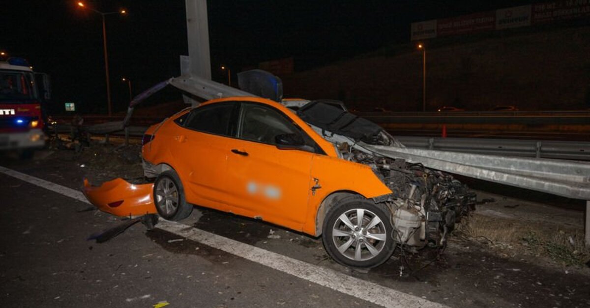 Ankara’da taksi bariyere ok gibi saplandı, sürücü öldü!