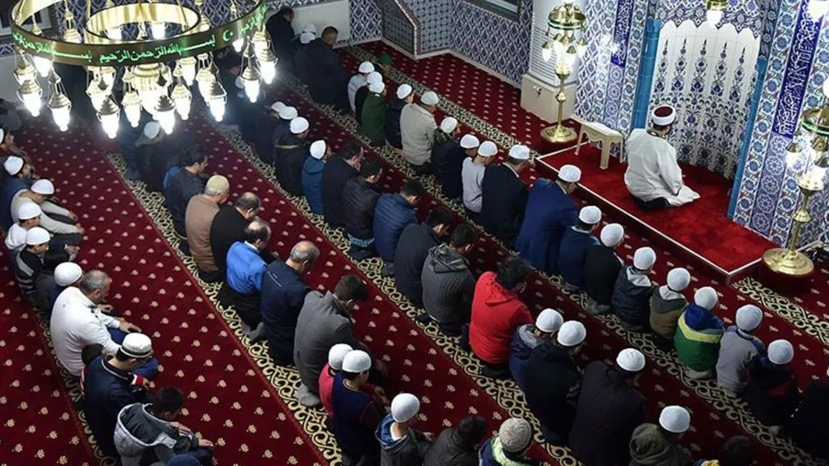 İstanbul’da namaz saatine düzenleme!