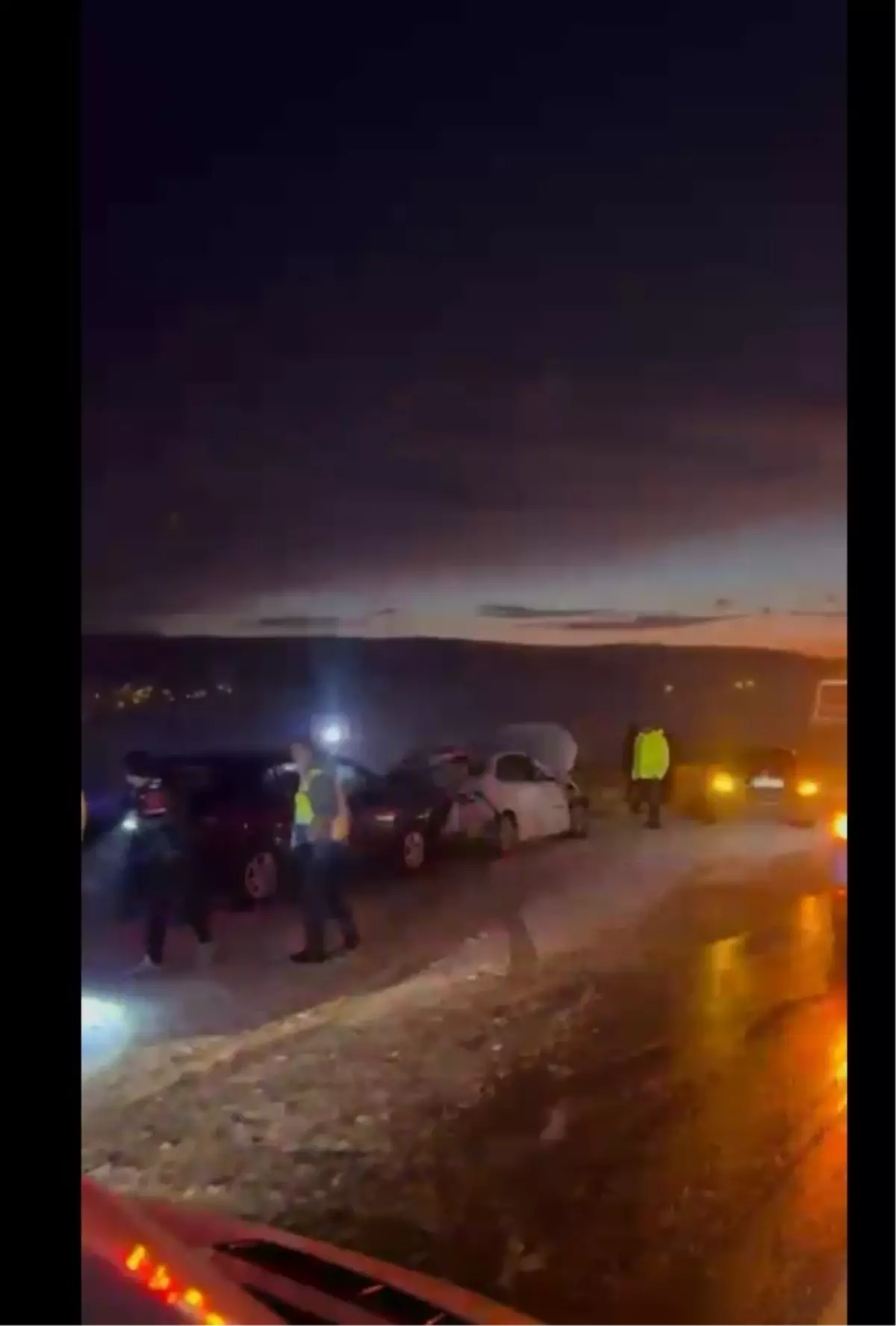 Zincirleme Kazada Sürücü Hayatını Kaybetti