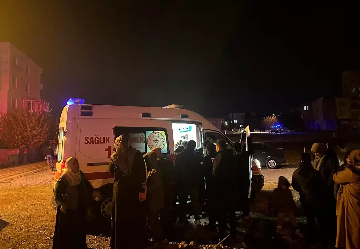 Kahta’da Ev Yangını: 7 Yaralı