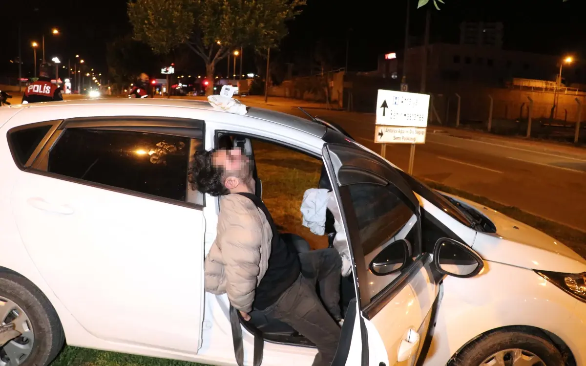 Alkollü Sürücü Ters Yolda Kaçarken Yakalandı