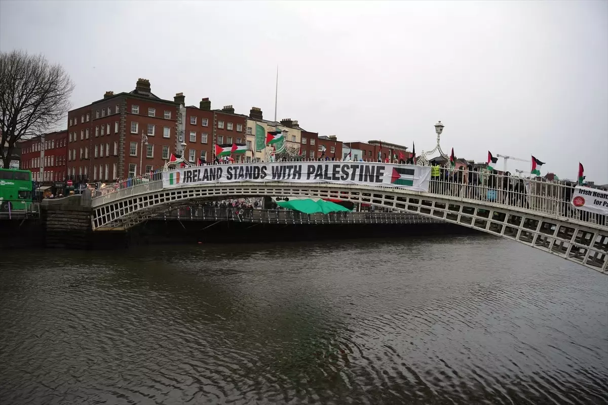 Dublin’de Filistin’e Destek Nöbeti