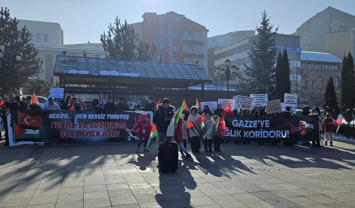 Erzurum’da Sağlık Çalışanlarından İsrale Protesto