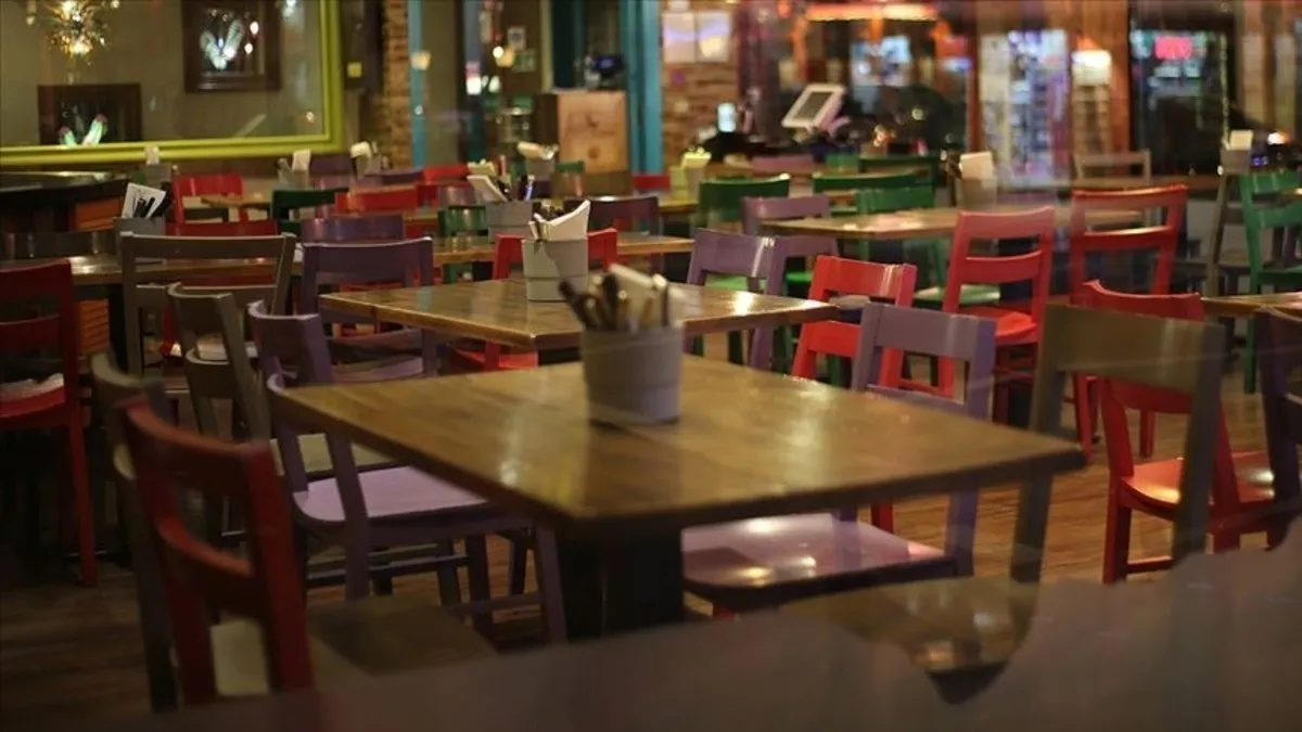 Restoran fiyatları otelleri solladı! Turist de turizmci de isyan bayrağını açtı