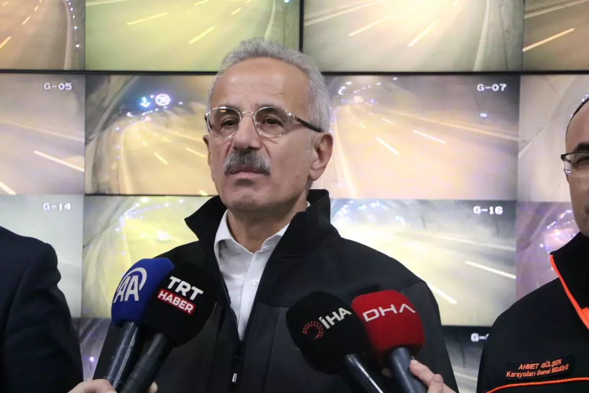 Ulaştırma Bakanı Uraloğlu’ndan Ulaşım Projeleri Açıklamaları