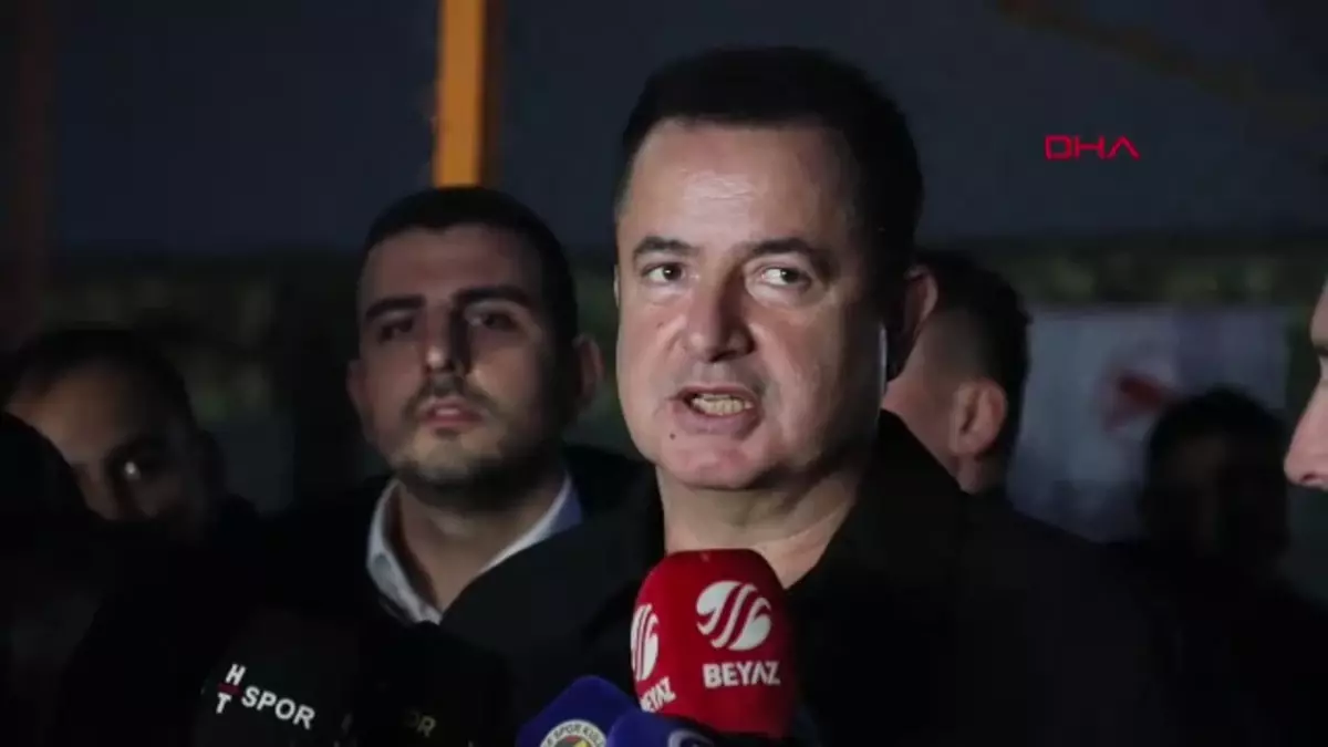 Acun Ilıcalı’dan Derbi Maçında Yabancı Hakem Temennisi