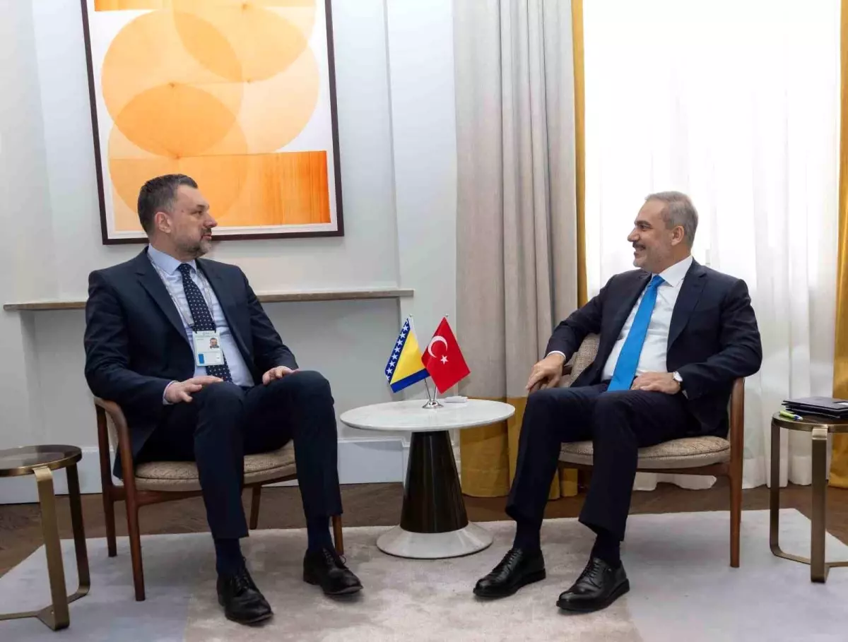 Fidan ve Konakoviç Münih’te Görüştü