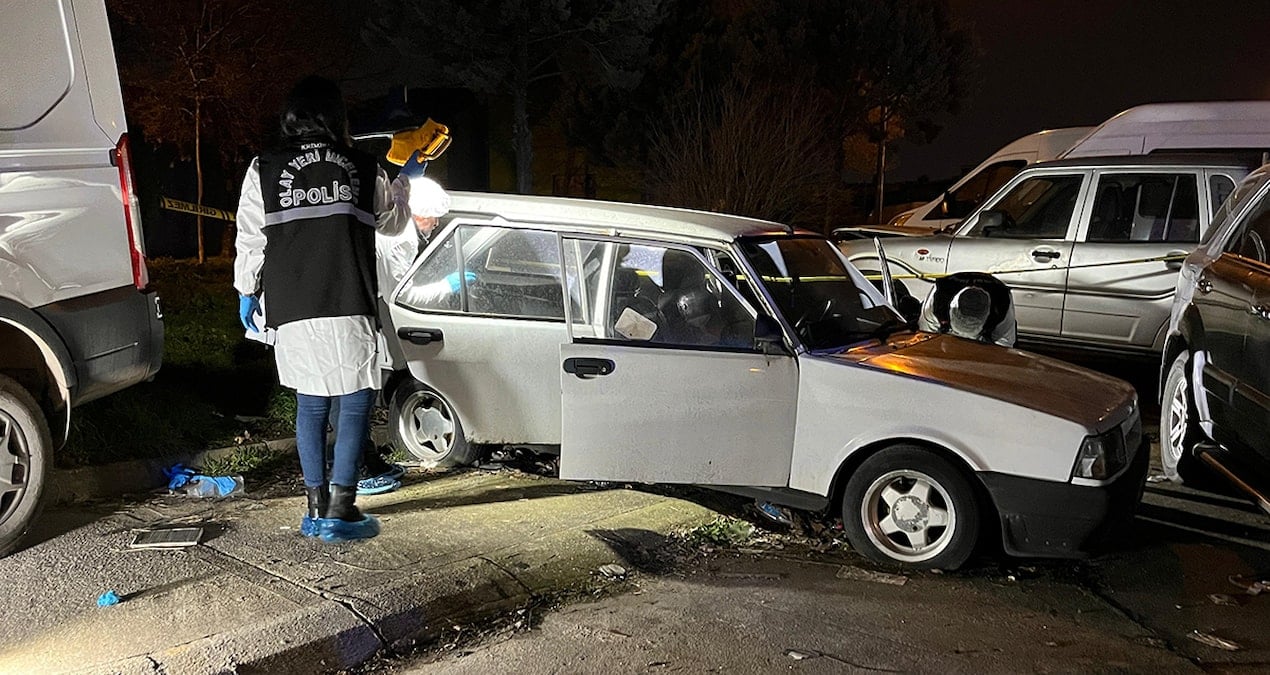 Kocaeli’de korkunç olay: Otomobilde başından vurulmuş halde bulundu