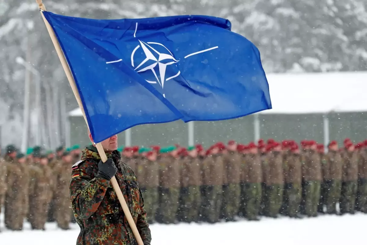 Ukrayna’nın ardından Kosova da NATO’nun kapısını çaldı